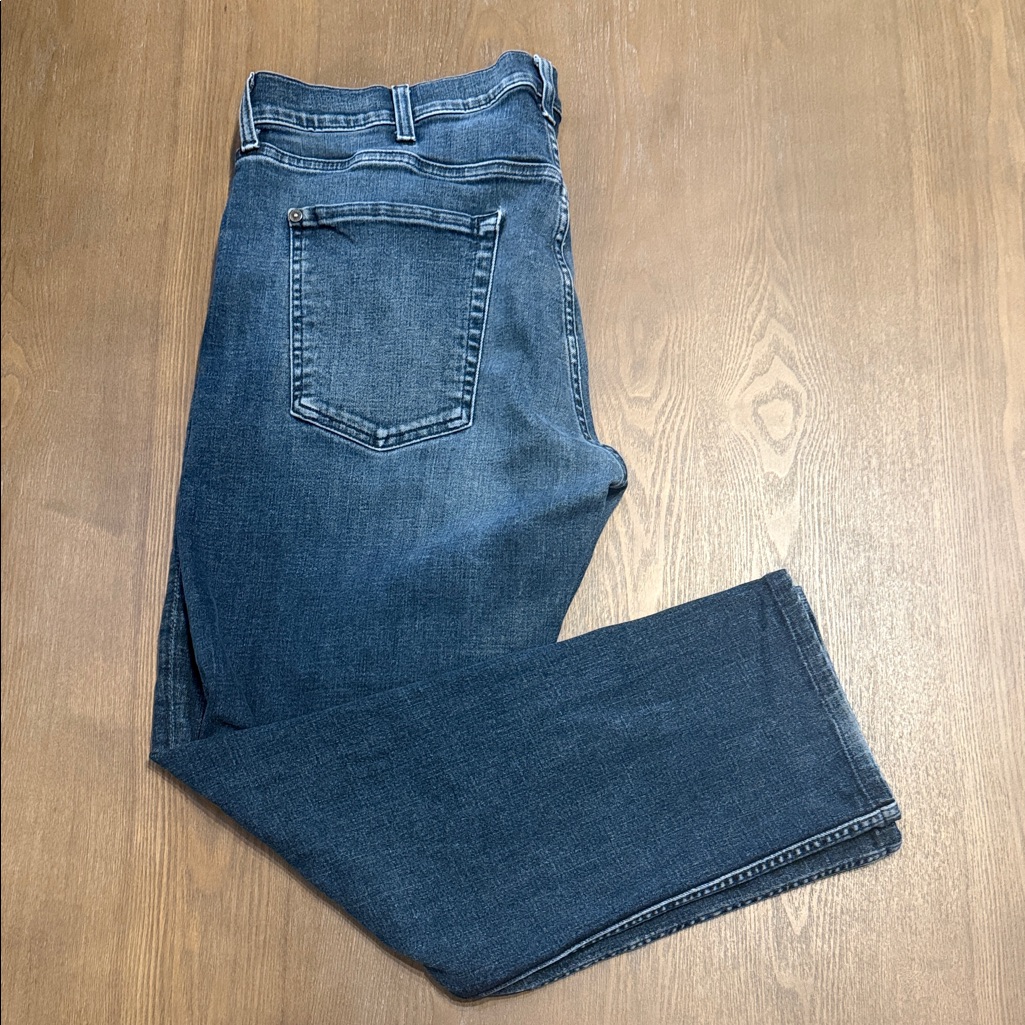 7 For All Mankind The Straight Jeans 38x30